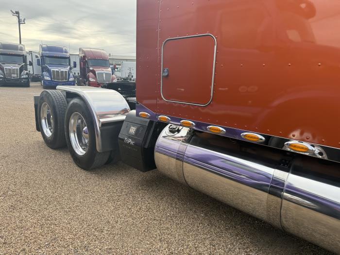 2024 Peterbilt 389-14