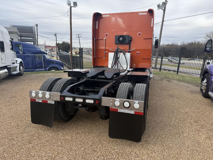 2024 Peterbilt 389-19