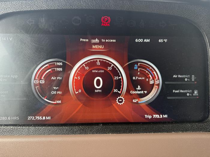 2024 Peterbilt 389-30