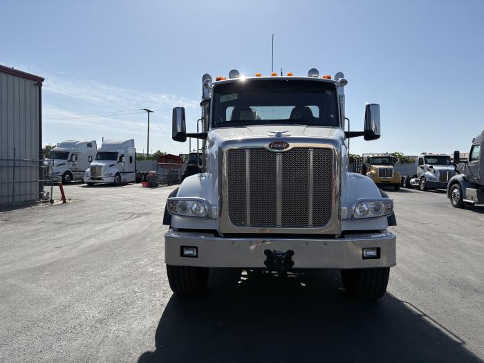 2027 Peterbilt 567-2