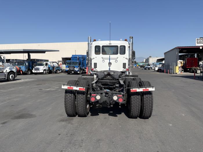 2027 Peterbilt 567-6