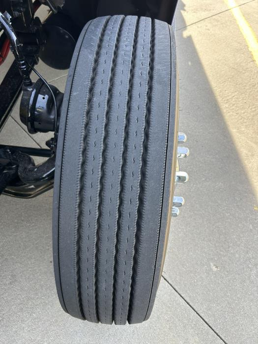 2022 Peterbilt 579-17