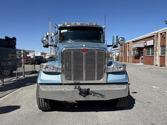 2026 Peterbilt 567-7