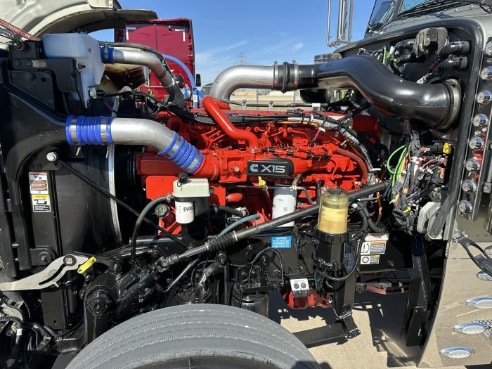 2024 Peterbilt 389-13