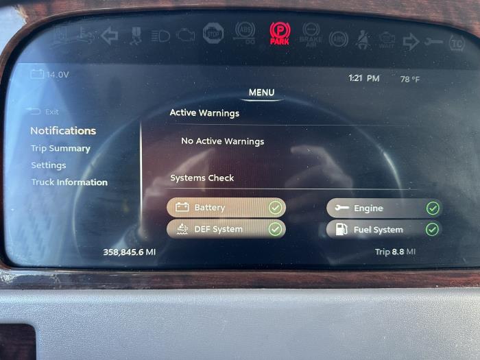 2024 Peterbilt 389-17