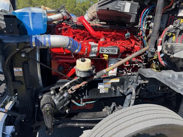 2022 Peterbilt 579-13