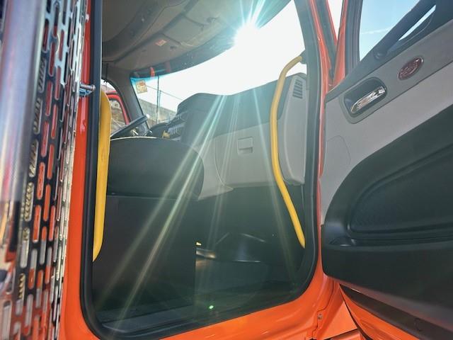 2026 Peterbilt 567-17