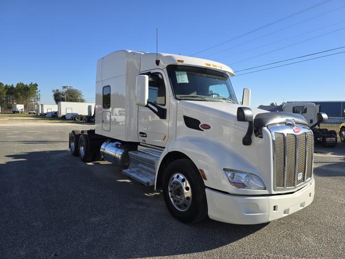2022 Peterbilt 579-7