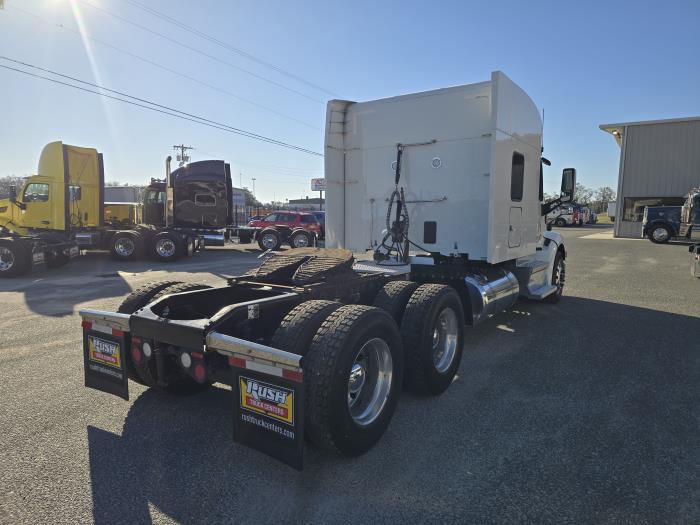 2022 Peterbilt 579-5