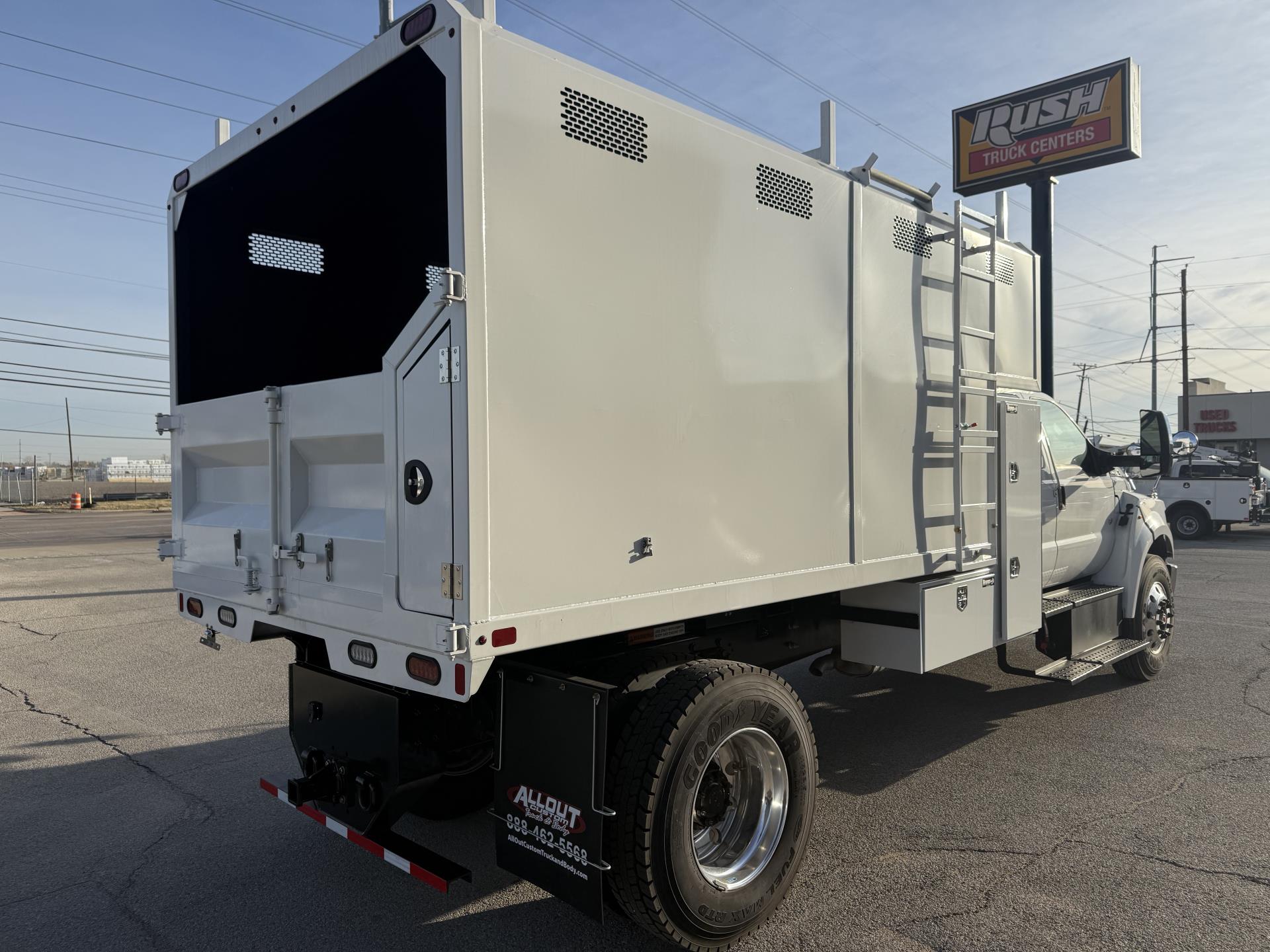 New 2023 Ford F-750 - photo 6