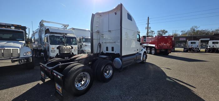 2021 Peterbilt 579-4