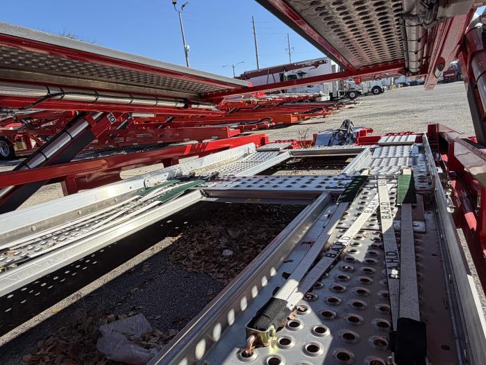 2025 Cottrell CX-09LSFA-13