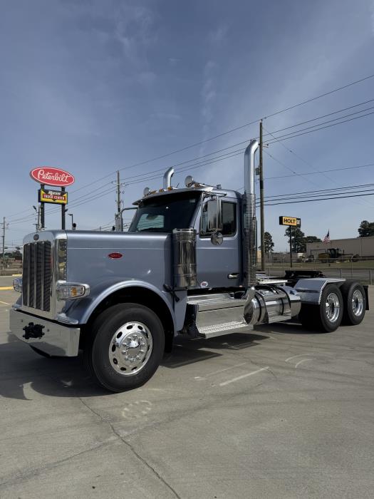 2027 Peterbilt 589-2
