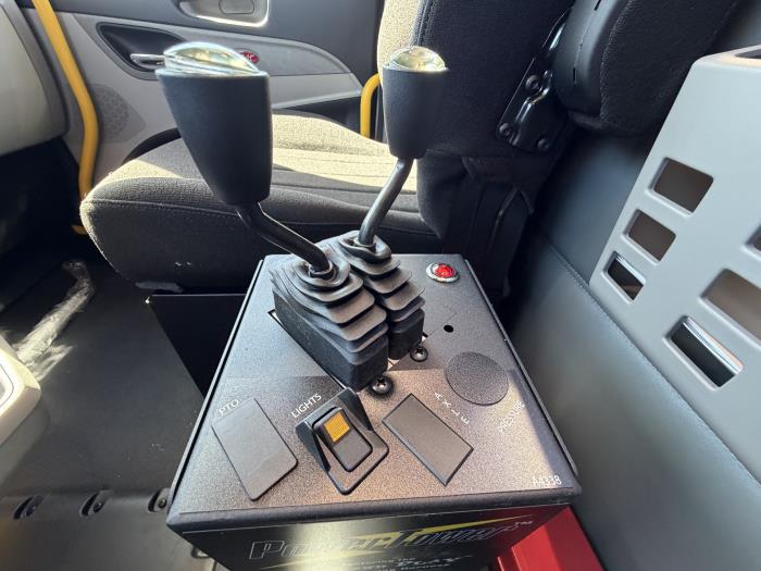 2026 Peterbilt 567-12