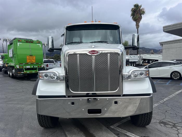 2027 Peterbilt 567-2