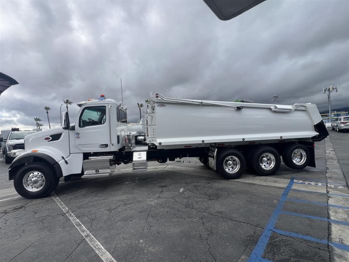 2027 Peterbilt 567-10