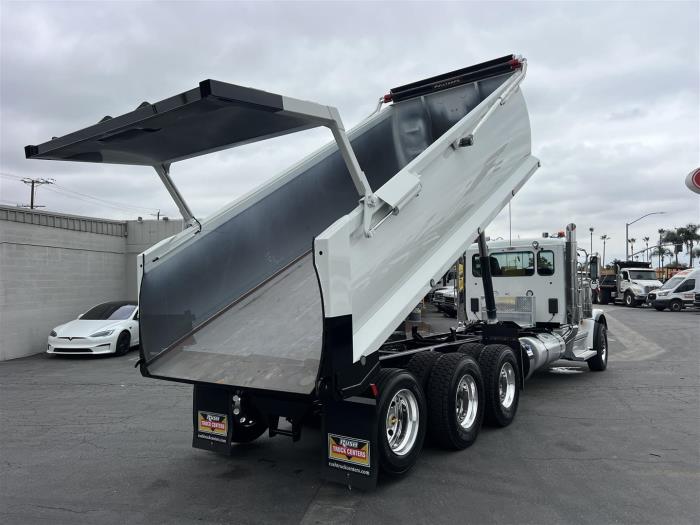 2027 Peterbilt 589-19