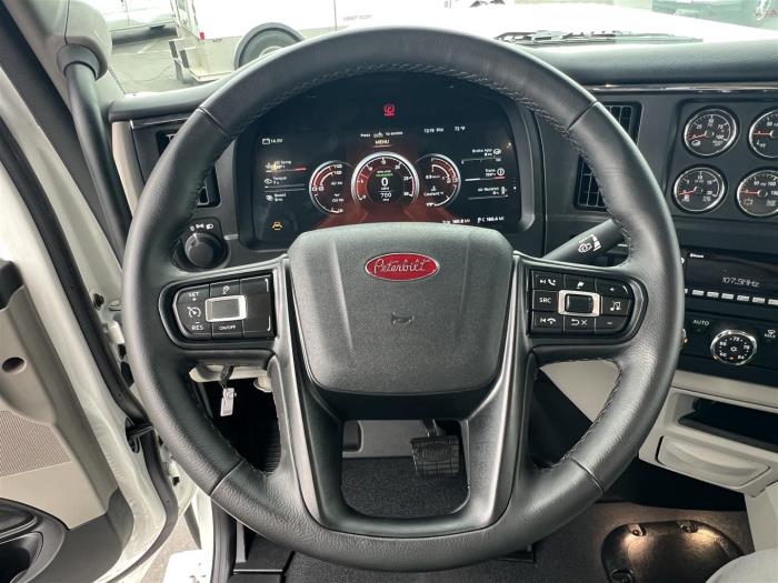 2027 Peterbilt 589-34