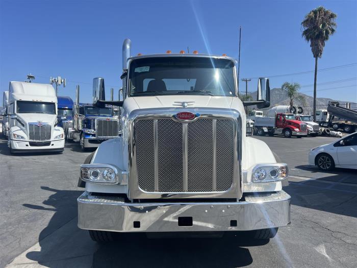 2027 Peterbilt 567-2