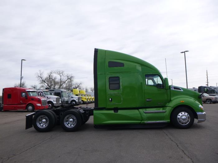 2022 Kenworth T680-6