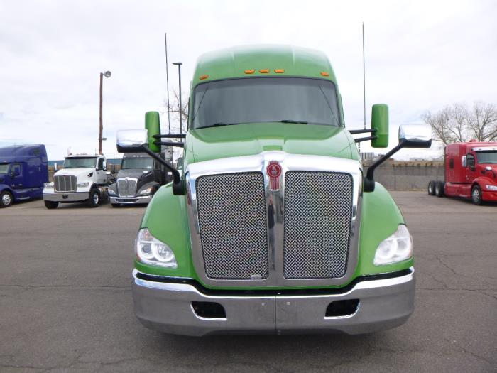 2022 Kenworth T680-8