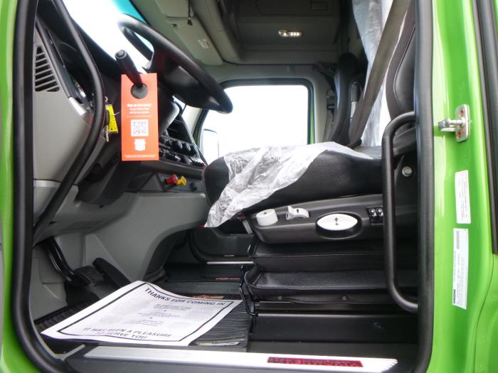 2022 Kenworth T680-11