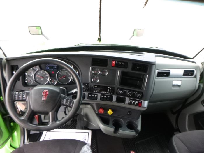 2022 Kenworth T680-13