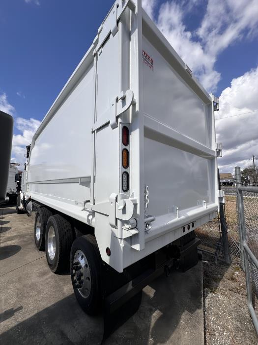 2026 Peterbilt 567-6