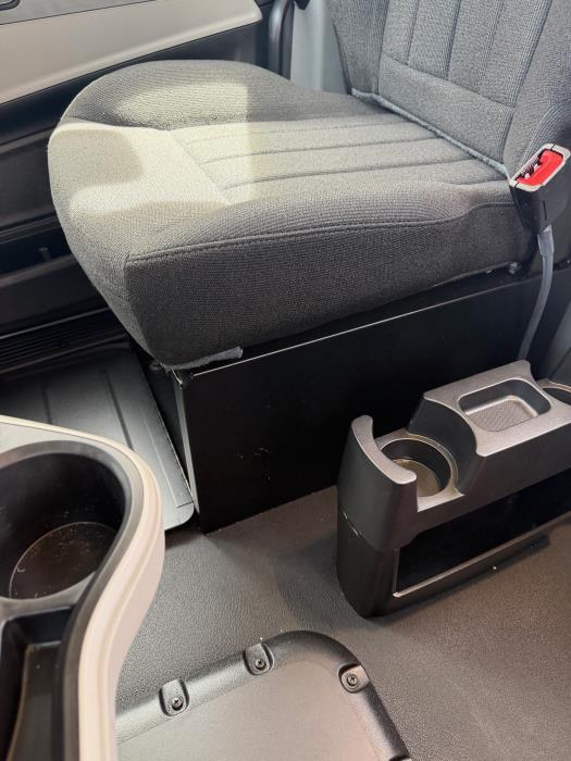 2027 Peterbilt 567-16