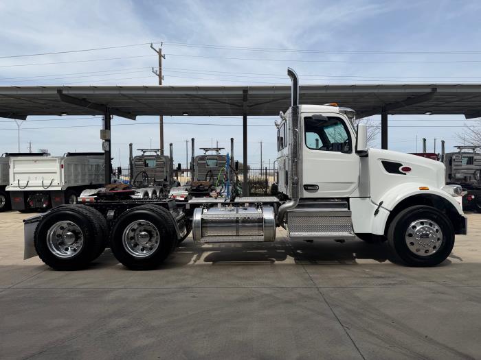 2027 Peterbilt 567-7
