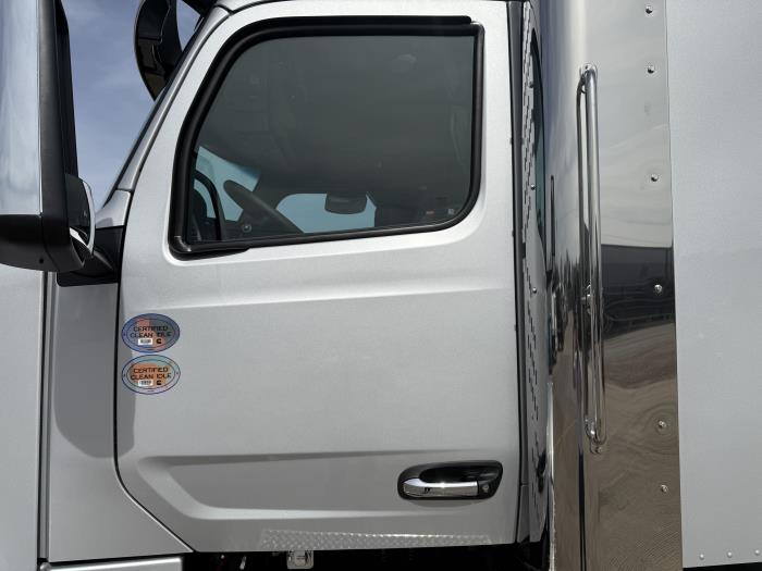 2027 Peterbilt 567-27