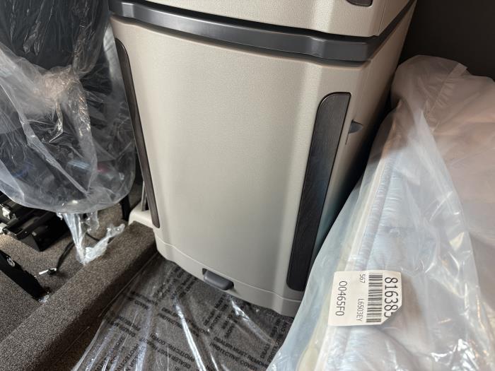 2027 Peterbilt 567-47