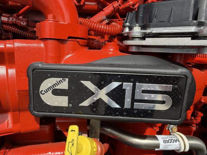 2027 Peterbilt 567-62