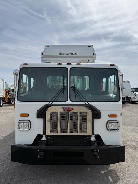 2026 Peterbilt 520-7