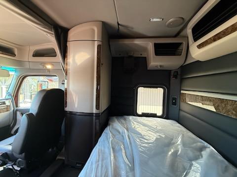 2026 Peterbilt 589-9