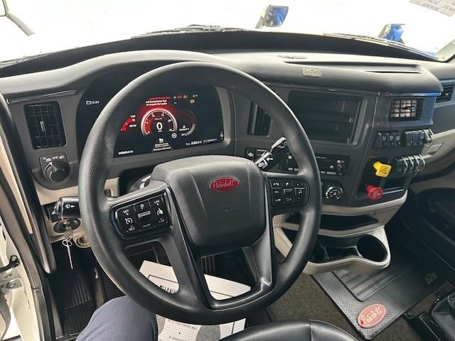 2024 Peterbilt 579-3