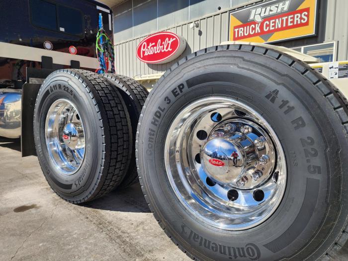 2027 Peterbilt 589-4