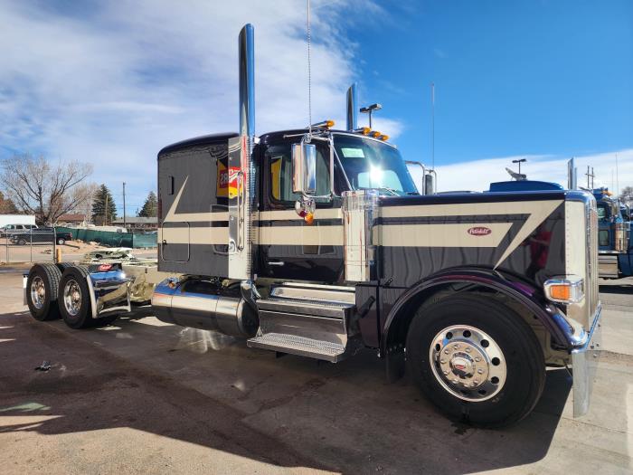 2027 Peterbilt 589-5