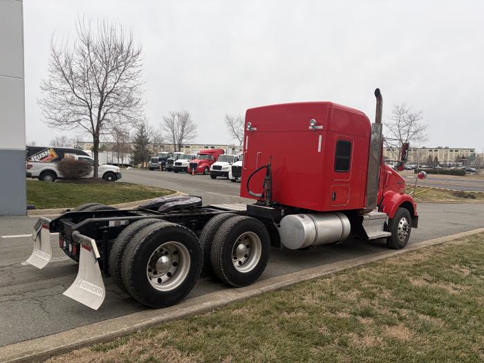 2019 Kenworth T800-4
