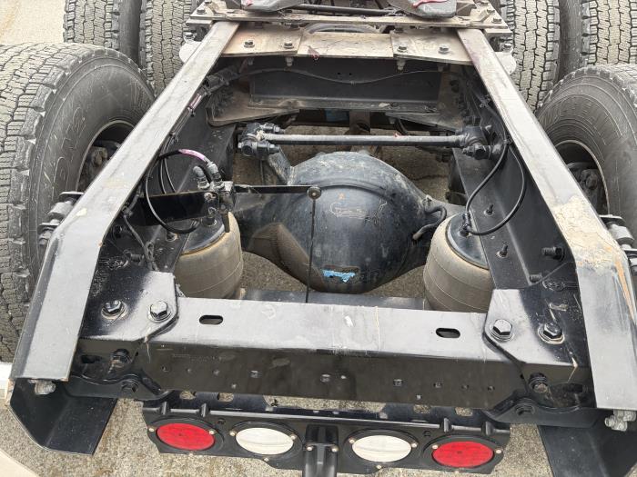 2019 Kenworth T800-5