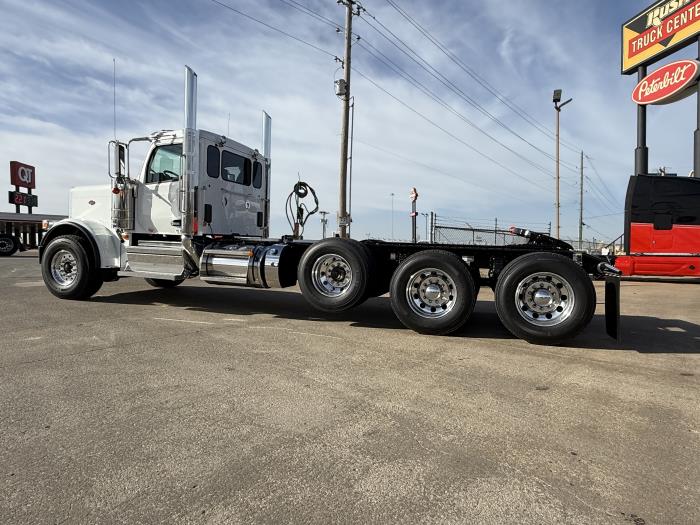 2027 Peterbilt 589-9