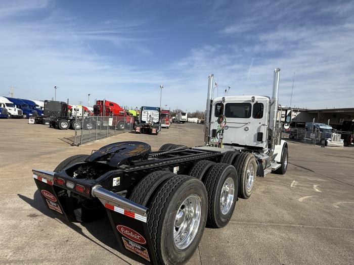2027 Peterbilt 589-20
