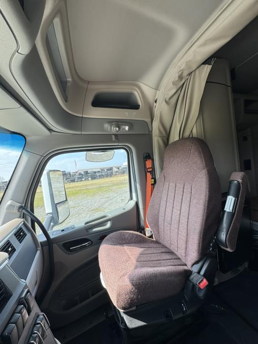 2022 Peterbilt 579-22