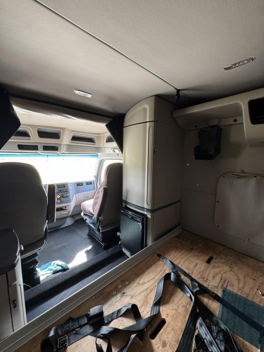 2022 Peterbilt 579-26