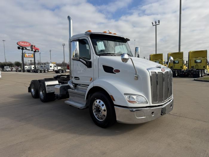2021 Peterbilt 579-6