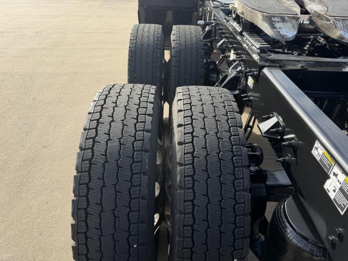 2021 Peterbilt 579-11