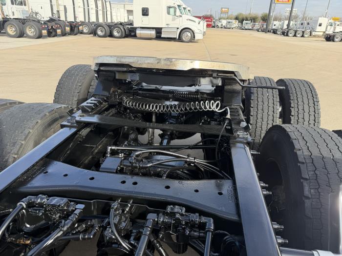 2021 Peterbilt 579-13