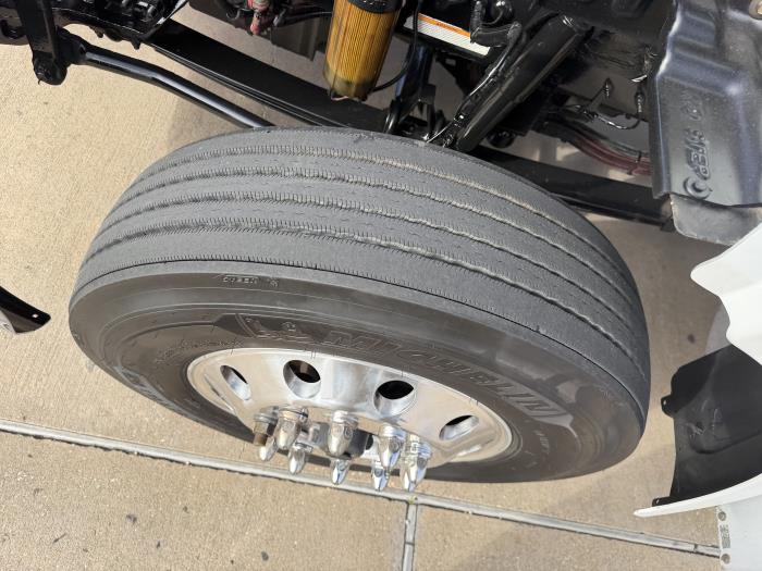 2021 Peterbilt 579-17