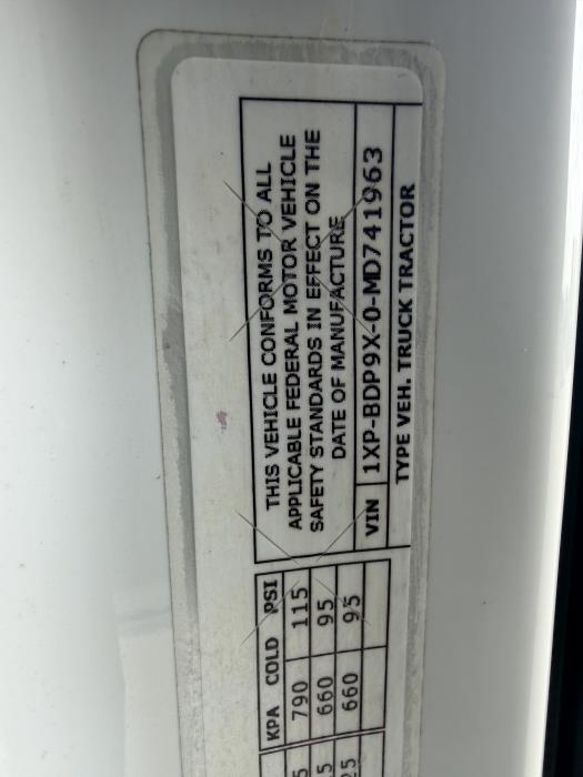 2021 Peterbilt 579-26