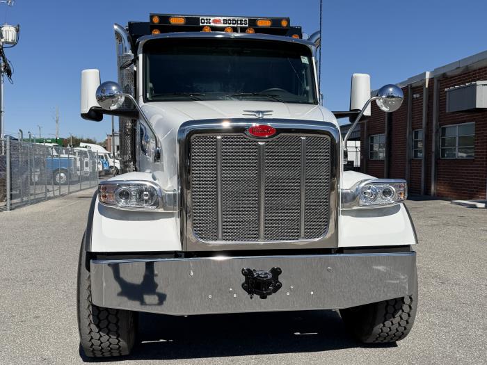 2027 Peterbilt 567-8